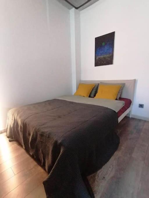 Erdvi Studija Spacious Studio Apartment Self Check In Wilna Exterior foto
